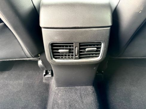 Used 2019 MAZDA CX-5 Touring image 27