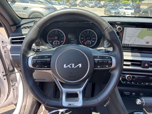 Used 2024 Kia K5 GT-Line AWD/4WD image 11