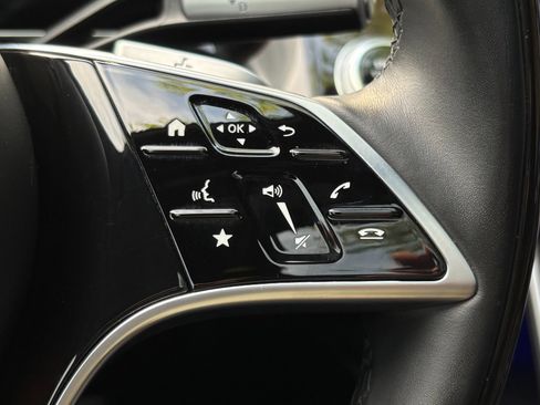 Used 2024 Mercedes-Benz Maybach S 580 4MATIC image 57