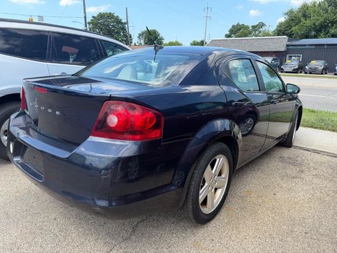 Used 2012 Dodge Avenger SXT FWD image 7