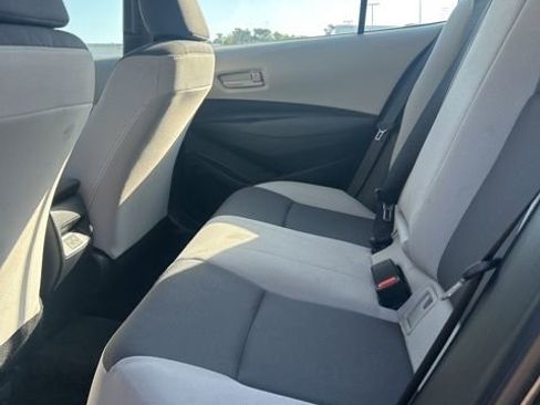 Used 2025 Toyota Corolla LE FWD image 9