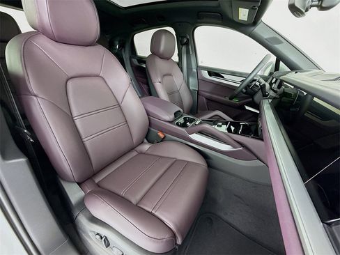 New 2026 Porsche Cayenne Coupe image 30