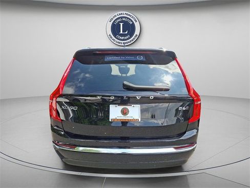 Certified 2024 Volvo XC90 B6 Plus image 6