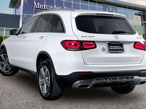 Certified 2022 Mercedes-Benz GLC 300 4MATIC image 2