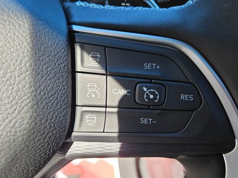 New 2025 Jeep Grand Cherokee L Laredo w/ Luxury Tech Group I image 26