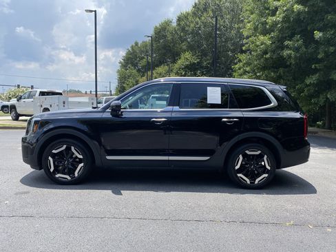 Used 2023 Kia Telluride S AWD/4WD image 6