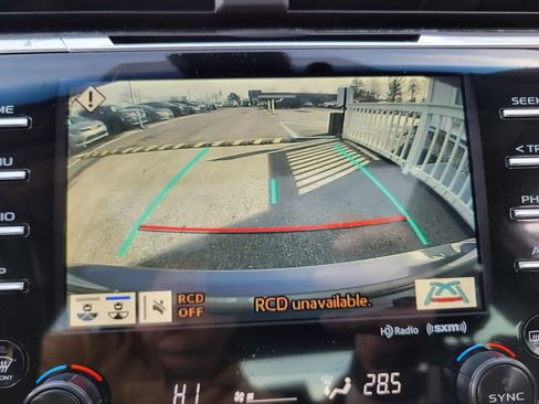 Used 2019 Toyota Camry XSE FWD image 3