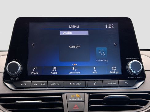 Used 2023 Nissan Altima 2.5 SV image 9