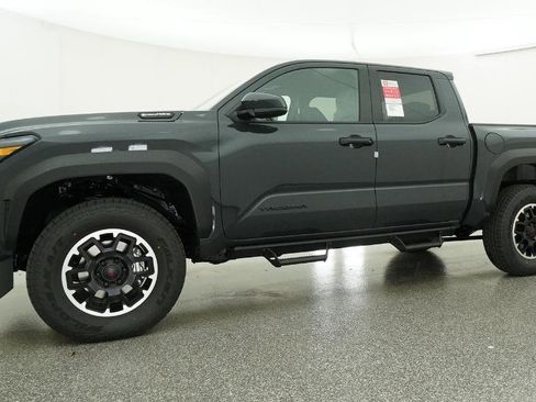 New 2026 Toyota Tacoma TRD Off-Road AWD/4WD image 21