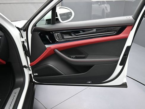 New 2026 Porsche Panamera 4 image 28