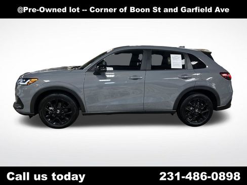 Used 2024 Honda HR-V Sport image 2