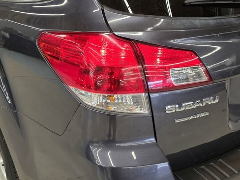 Used 2013 Subaru Outback 2.5i Premium w/ Popular Pkg 1B AWD/4WD image 45