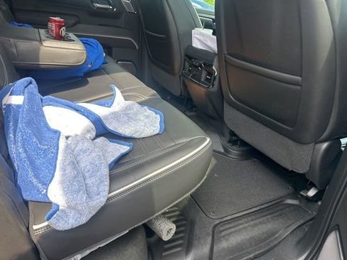 Used 2023 GMC Sierra 1500 AT4X image 22