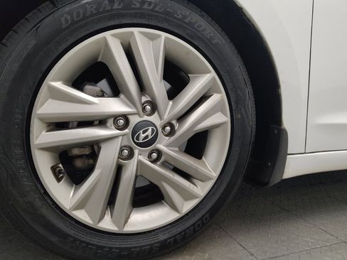 Used 2019 Hyundai Elantra Value Edition image 31