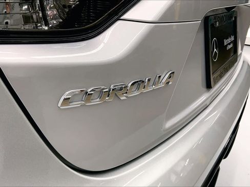 Used 2024 Toyota Corolla XSE image 14