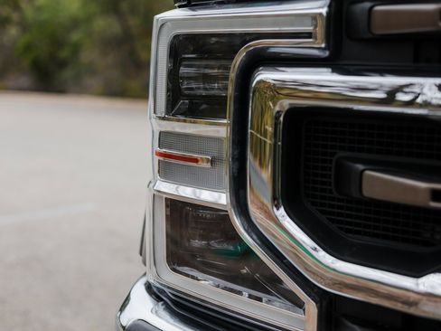 Used 2022 Ford F250 King Ranch w/ King Ranch Ultimate Package image 11