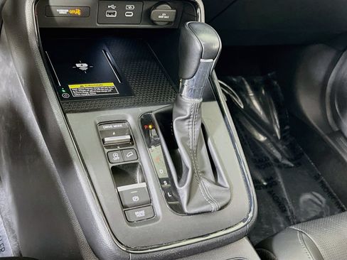 Used 2023 Honda CR-V EX-L image 16