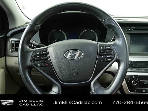 Used 2017 Hyundai Sonata Sport w/ Value Edition Package 02 FWD image 9