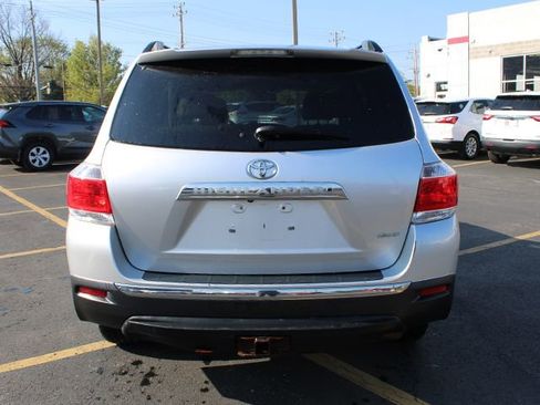 Used 2013 Toyota Highlander SE AWD/4WD image 6