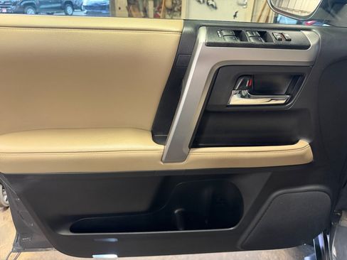 Certified 2024 Toyota 4Runner SR5 Premium w/ Moonroof Package AWD/4WD image 36