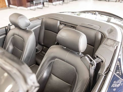 Used 2011 Jaguar XK Convertible image 19