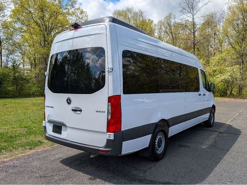 Used 2025 Mercedes-Benz Sprinter 2500 image 6