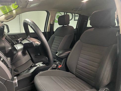 Used 2020 Ford Ranger XL w/ Equipment Group 101A Mid image 9