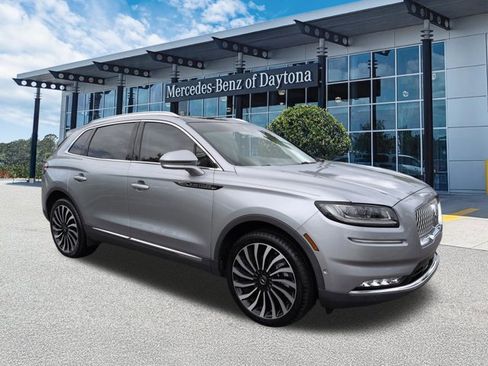 Used 2022 Lincoln Nautilus Black Label w/ Class II Trailer Tow Package AWD/4WD image 2