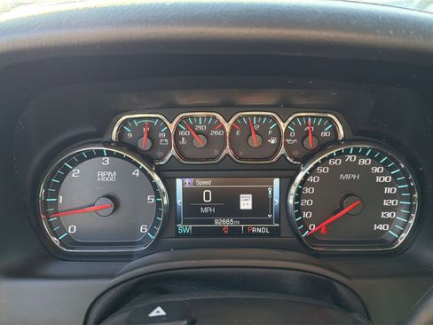 Used 2019 GMC Yukon XL SLT image 23