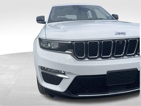 Used 2022 Jeep Grand Cherokee Limited 4xe w/ Luxury Tech Group II AWD/4WD image 23
