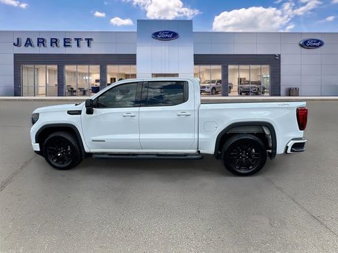 Used 2023 GMC Sierra 1500 Elevation AWD/4WD image 4