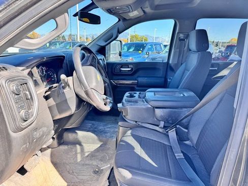 Used 2023 Chevrolet Silverado 3500 LT w/ Convenience Package image 3