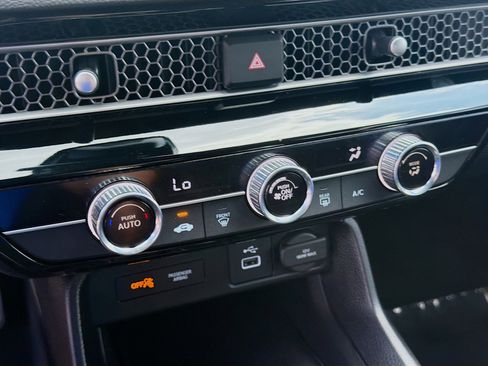 Certified 2024 Honda Civic Sport image 14