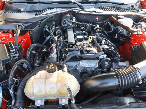 Used 2022 Ford Mustang Premium image 19