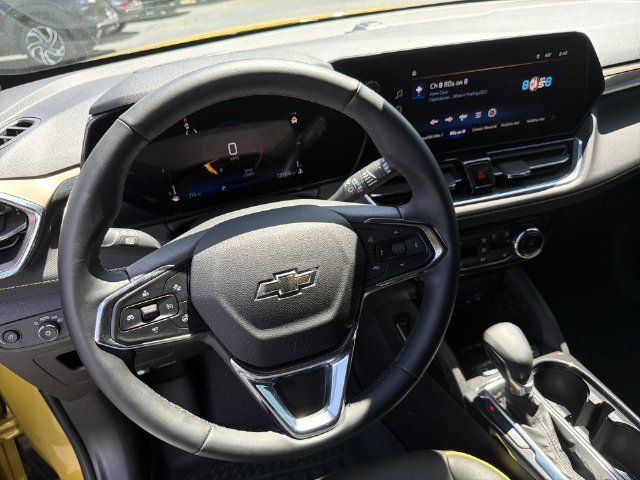 Used 2025 Chevrolet TrailBlazer ACTIV w/ Convenience Package FWD image 17
