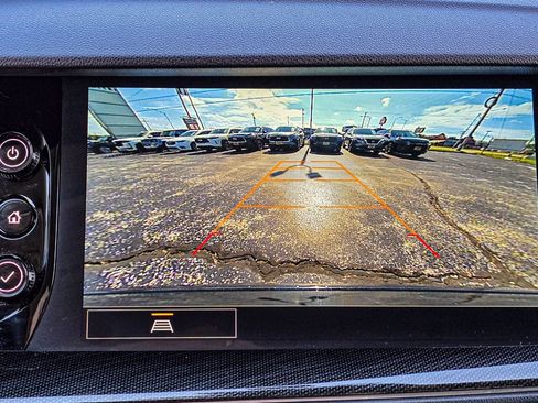 Used 2022 Buick Envision Essence w/ Safety Package AWD/4WD image 19