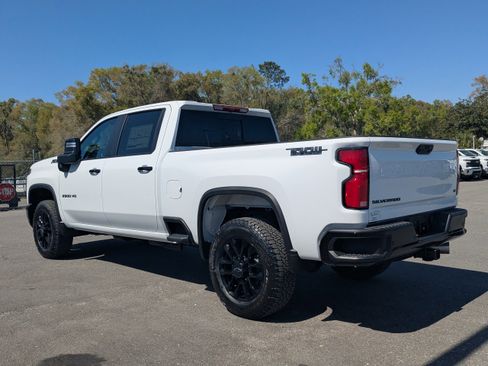 New 2026 Chevrolet Silverado 2500 LT w/ Trail Boss Package AWD/4WD image 6