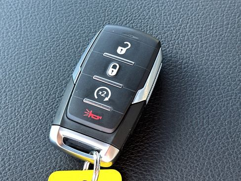 New 2025 RAM 3500 Big Horn AWD/4WD image 25