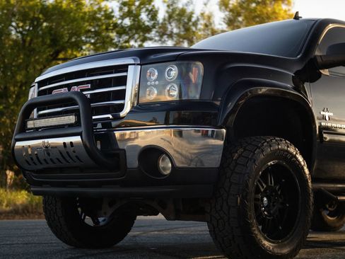 Used 2013 GMC Sierra 1500 SLE w/ Power Tech Package image 7