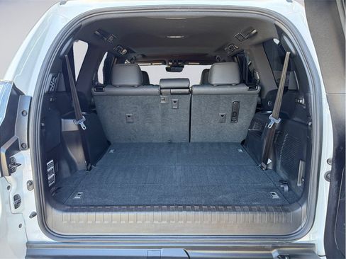 Used 2023 Lexus GX 460 Premium w/ Premium Plus Package AWD/4WD image 30