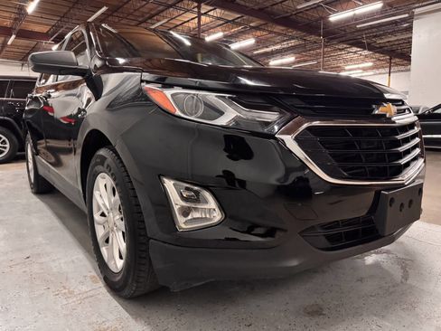 Used 2020 Chevrolet Equinox LS w/ LS Convenience Package image 5