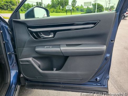 Used 2023 Honda CR-V EX-L image 27
