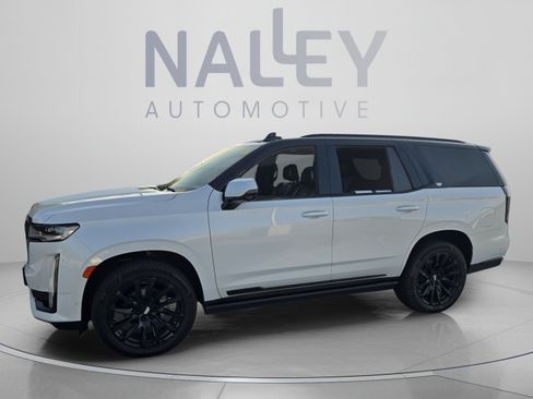 Used 2021 Cadillac Escalade Premium Luxury Platinum w/ LPO, Radiant Package AWD/4WD image 2