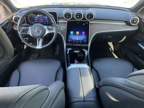 Used 2025 Mercedes-Benz C 300 Sedan image 9