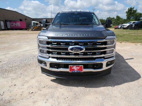 New 2026 Ford F250 XLT w/ XLT Premium Package AWD/4WD image 11