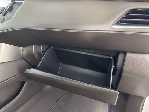 Used 2023 Chevrolet Suburban LT image 43