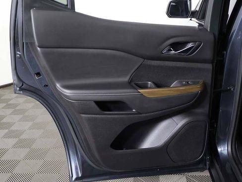 Used 2020 GMC Acadia SLE w/ Driver Convenience Package image 27