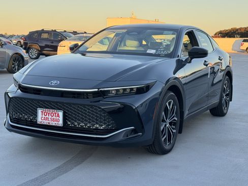 New 2026 Toyota Crown Limited image 11