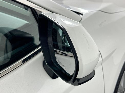 Used 2023 Toyota Camry LE image 10