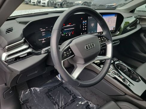Used 2025 Audi A5 2.0T Premium Plus w/ Premium Plus AWD/4WD image 7